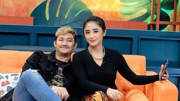 Angga Wijaya Beri Sindiran Menohok Usai Dewi Perssik Sebut Suaminya Hanya Jadi Teman Ranjang: Siapapun...