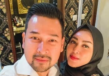 Selamat! Hikmal Abrar dan Nuri `Shaden` Dikaruniai Anak Ketiga Berjenis Kelamin Perempuan Selamat! Hikmal Abrar dan Nuri `Shaden` Dikaruniai Anak Ketiga Berjenis Kelamin Perempuan