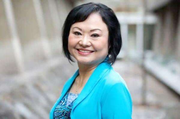 Wanita Korban Perang Vietnam Berjuluk `Gadis Napalm` Terima Perawatan Terakhir