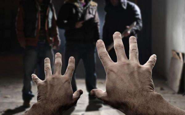 Gadis 16 Tahun Rampok Tukang Ojek Online, Tusuk Punggung Korban Pakai Gunting