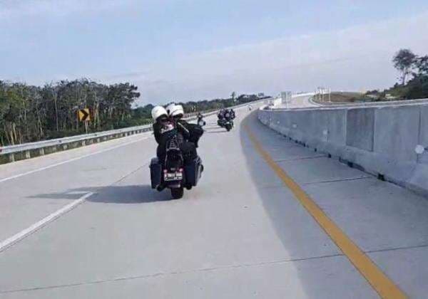 Konvoi Moge Dikawal Polisi Masuk Tol Trans Sumatera Pekanbaru-Bangkinang Dikecam Warga