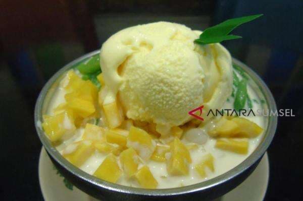 Lezatnya Mi Laksa dan Cendol Durian Ala Bangi Kopi Palembang