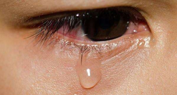 Bagaimana Air Mata Tercipta dan Bisakah Kita Kehabisan?