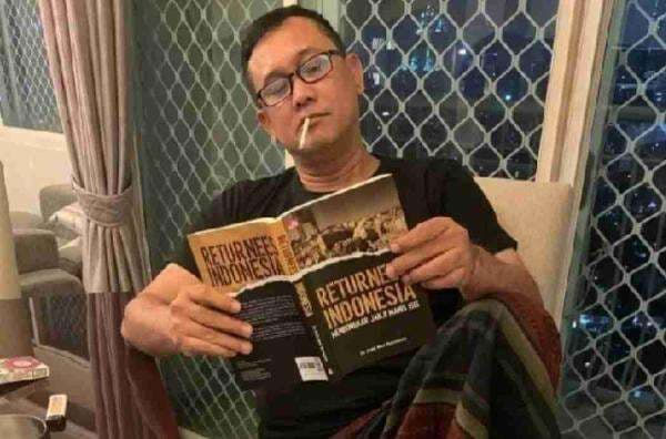 Denny Siregar: Pemerintah Selalu Gamang Berhadapan Apa-Apa yang Pake Nama Agama meski Punya Indikasi Penipuan