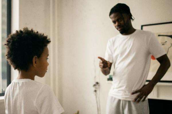 Apa Itu Strict Parents? Kenali Pengertian, Ciri dan Bahayanya