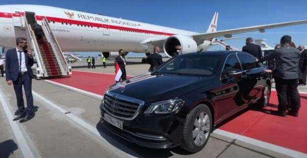 Bikin Kagum, Ini Spesifikasi Mercedes-Benz S600 Guard yang Digunakan Jokowi saat di Rusia