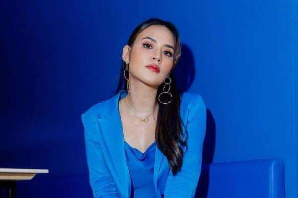 5 Rekomendasi Gaya Rambut ala Raisa, Natural hingga Model Ekor Kuda