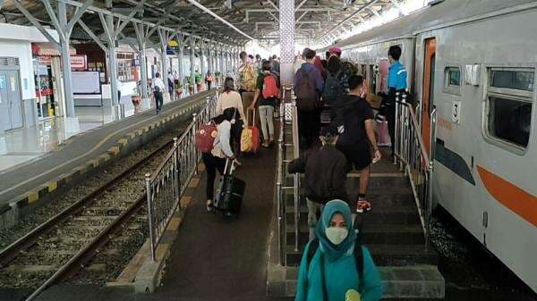 Libur Sekolah, Penumpang Kereta Api di Daop 6 Yogyakarta Tembus 514.286 Orang