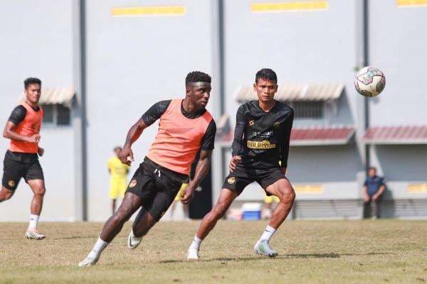 Daftar 22 Pemain Arema FC Berangkat ke Semarang