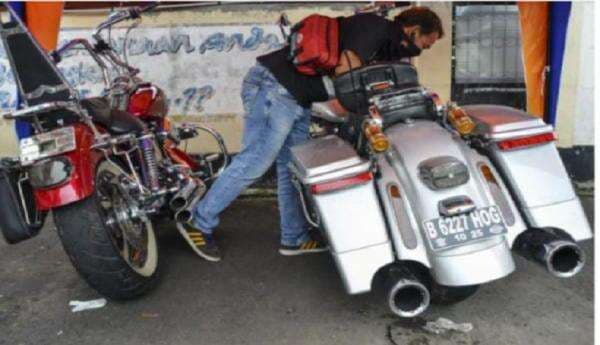 Pengendara Moge Harley Davidson yang Tabrak Anak Kembar di Pangandaran hanya Divonis 4 Bulan Pengendara Moge Harley Davidson yang Tabrak Anak Kembar di Pangandaran hanya Divonis 4 Bulan