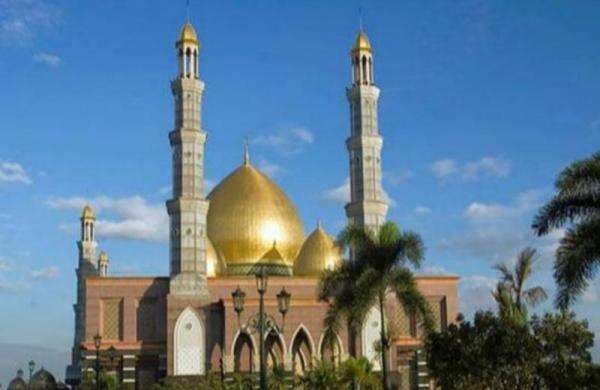 4 Masjid Dunia yang Punya Warna Khas dan Ikonik, di Indonesia Ada Masjid Kubah Emas