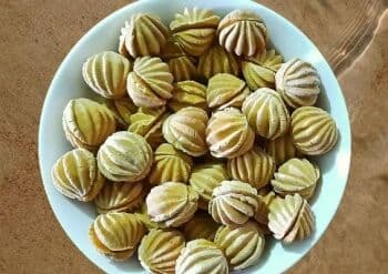 10 Oleh-Oleh Khas Bontang Wajib Kamu Bawa Pulang, Kuliner hingga Suvenir 10 Oleh-Oleh Khas Bontang Wajib Kamu Bawa Pulang, Kuliner hingga Suvenir