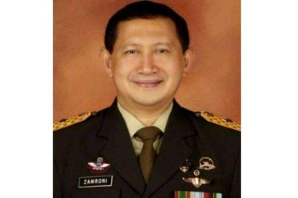 Apa Kabar Brigjen TNI Zamroni? Dulu Viral, Kini Jadi Staf Khusus KSAD Dudung Apa Kabar Brigjen TNI Zamroni? Dulu Viral, Kini Jadi Staf Khusus KSAD Dudung