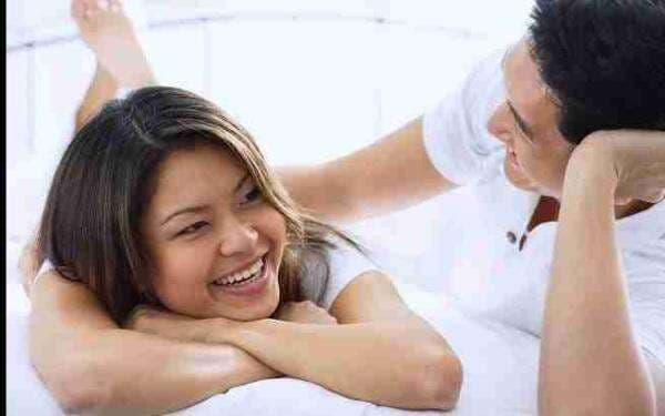 Panas dan Menantang, Ini 5 Posisi Seks Berdiri yang Bisa Dilakukan Dimana Saja!