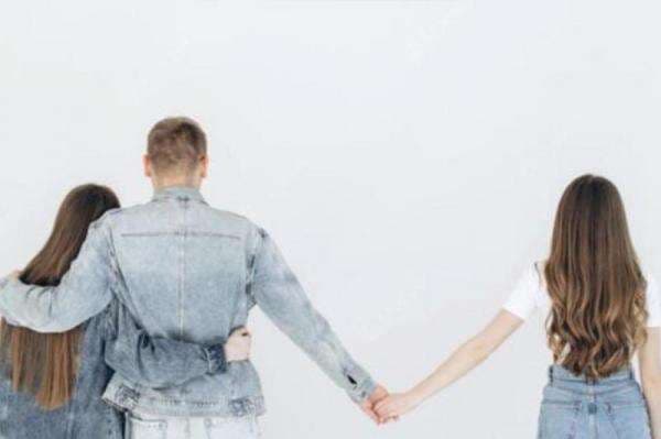 5 Ciri-Ciri Suami Selingkuh dan Berbohong, Waspada jika Sering Memuji