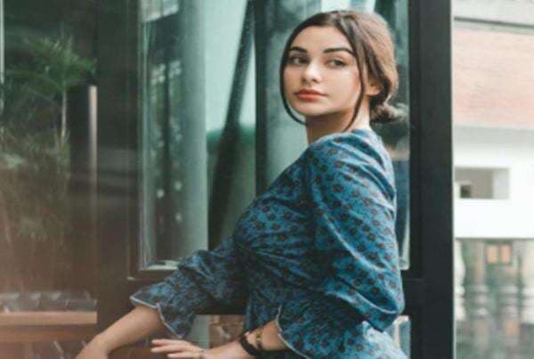 Profil Nora Alexandra, Istri Jerinx SID yang Cantik Banget Profil Nora Alexandra, Istri Jerinx SID yang Cantik Banget