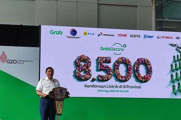 Pesan Luhut ke Driver Ojol: Ayah Saya Supir Bus, Anak Anda Juga Bisa Seperti Saya