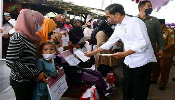 Kunjungan Jokowi ke Subang, Warga: Seneng lah Bisa Salaman dan Dikasih Amplop