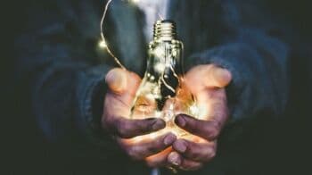 Persamaan dan Perbedaan Antara Konduksi dan Konveksi