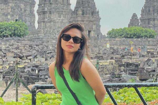 Amel Carla Bocorkan Total Bando Koleksinya, Capai Ratusan