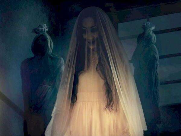 Sinopsis 'Pengabdi Setan 2' Ungkap Keluarga Rini Terus Dihantui Teror saat Pindah ke Rusun