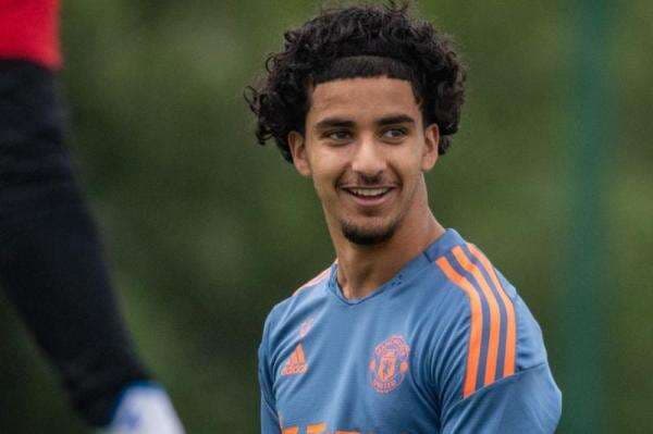5 Fakta Zidane Iqbal, Pemain Muda Potensial Manchester United Asal Irak