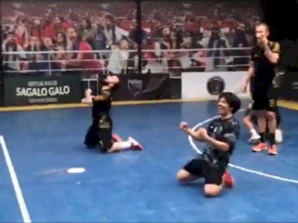 Atta Halilintar Pamer Skill, Umpan Satu Dua dengan Pemain Futsal Terbaik Dunia Ricardinho