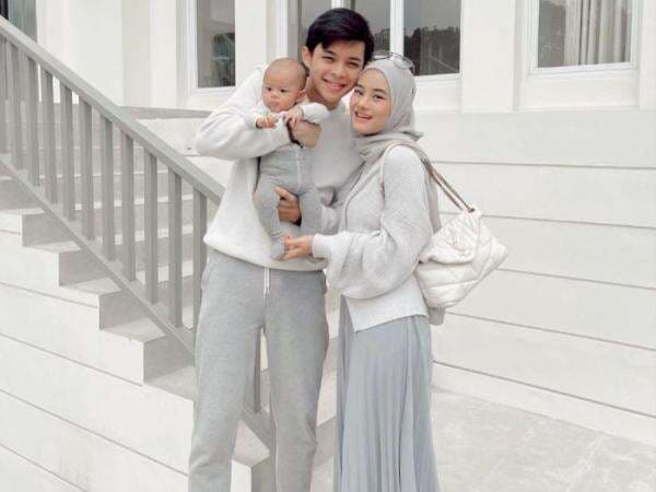 5 Outfit Serasi Dinda Hauw dan Rey Mbayang, Potretnya Mesra Banget