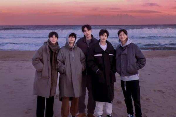 Reality Show In The SOOP: Friendcation Segera Tayang, V BTS Bikin Grup Baru Bernama Wooga Squad