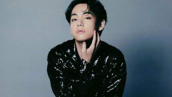 11 Idol K-Pop Sukses Dinobatkan Penggemar Terbesar di China, V BTS Peringkat ke-1, Warganet: Kim Taehyung No Debat!