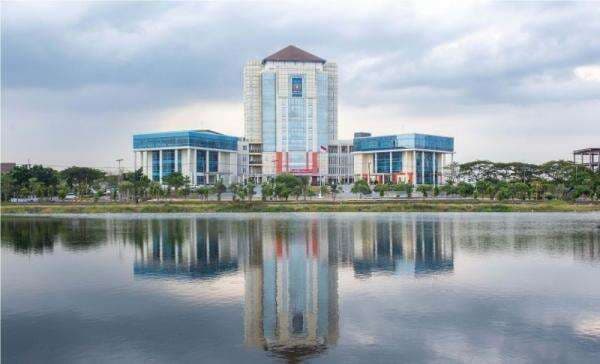 Danau Unesa Disulap Jadi Objek Wisata, Cantik Bergaya Perahu Air Kalimas