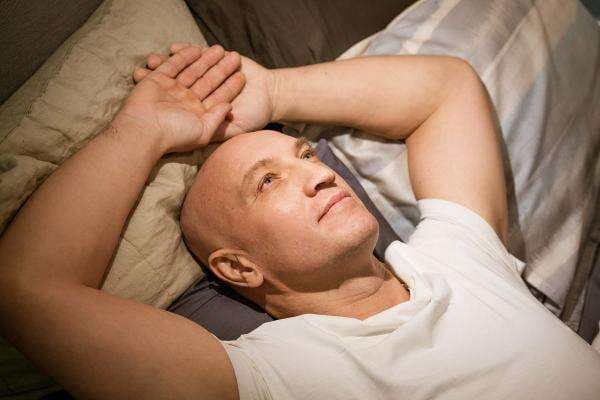 3 Keistimewaan Pria Botak dalam Hubungan, Wanita Dijamin Meleleh 3 Keistimewaan Pria Botak dalam Hubungan, Wanita Dijamin Meleleh