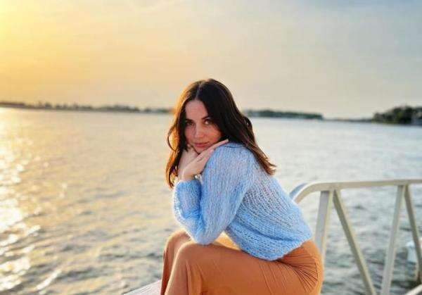 Ana De Armas Terima Peran Mata-Mata dalam Film The Gray Man, Ini Alasannya