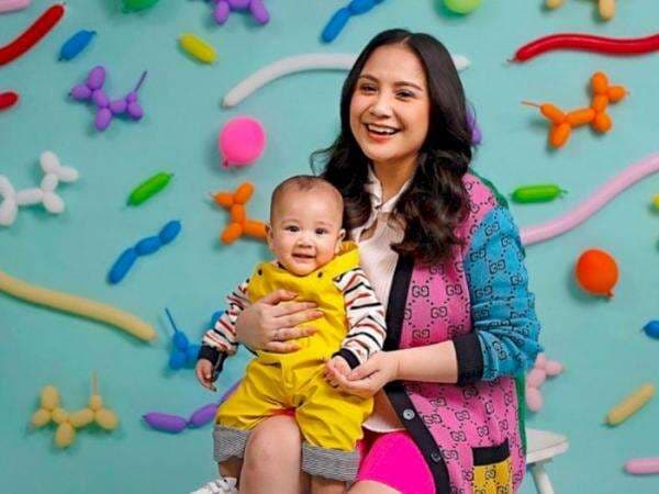 Ya Ampun! Ini Penampakan Ikat Rambut Nagita Slavina yang Harganya Rp10 Juta