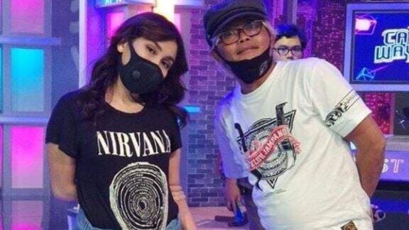 Didekati saat Sule Masih Jadi Duda, Ayu Ting Ting Kurang Peka Diajak Serius Sang Komedian, Ngiranya Bercanda: Malah Ayah Rozak Udah Setuju!