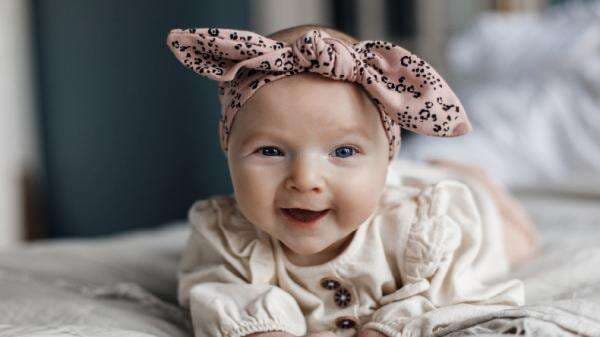 Inspirasi Nama Bayi Perempuan Menurut Islam dan Al Quran, Lengkap A-Z