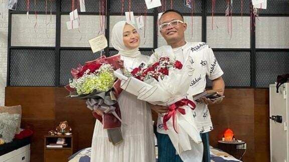 Satu Indonesia Kena Tipu?! Sahabat Bongkar Aib Nathalie Holscher, Disebut Sudah Menikah Sebelum dengan Sule dan Punya Anak: Janda Anak Dua