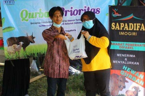 Laznas BMM Salurkan 3.700 Ekor Hewan Qurban untuk Wilayah Terluar dan Terdampak Bencana