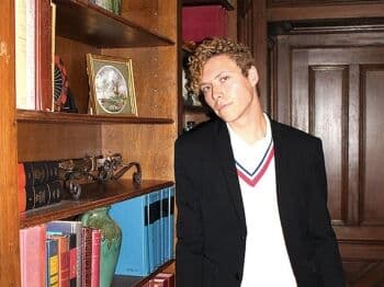 Lirik Lagu dan Terjemahan Lagu Maybe My Soulmate Died - Iamnotshane