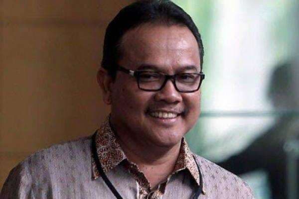 Mantan Gubernur Riau Rusli Zainal Resmi bebas, Warganet: Alhamdulillah