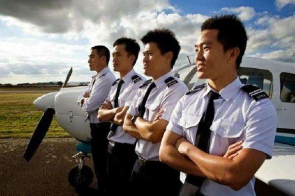 10 Peluang Kerja Lulusan Sekolah Penerbangan dan Besaran Gajinya