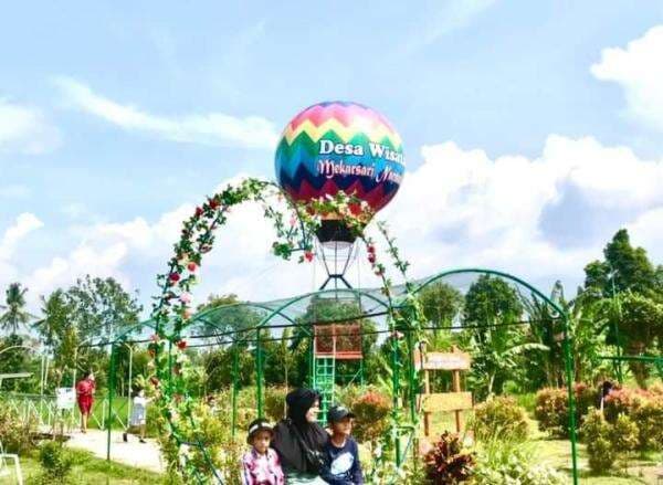 Menengok Keindahan Mekarsari, Desa Wisata dengan Beragam Wahana