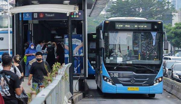 Transjakarta Buka Rute Baru Stasiun LRT Pegangsaan-JIS Mulai Besok