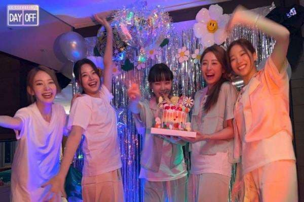 Kim Garam Dikeluarkan, LE SSERAFIM Terlihat Lebih Bahagia dan Disukai