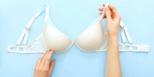 Mitos dan Fakta Seputar Gunakan BH Sewaktu Tidur,  Kamu Pilih Pakai atau Tidak?