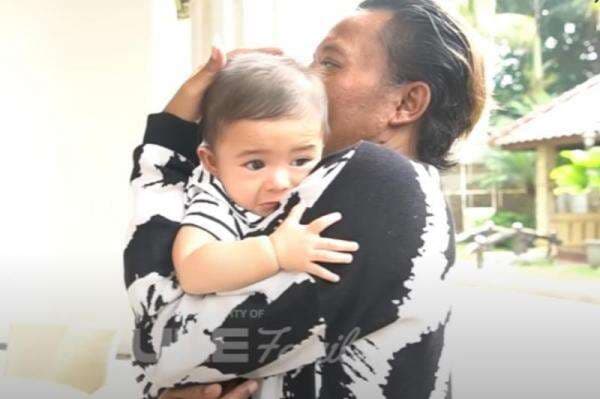 Azdam dan Sule Bertemu di Rumah Tambun, Netizen: Terharu Azdam dan Sule Bertemu di Rumah Tambun, Netizen: Terharu