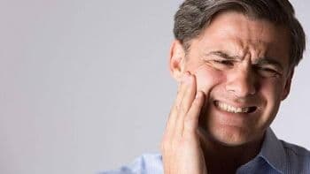 9 Obat Alami untuk Atasi Gusi Bengkak, Mudah Ditemukan di Dapur