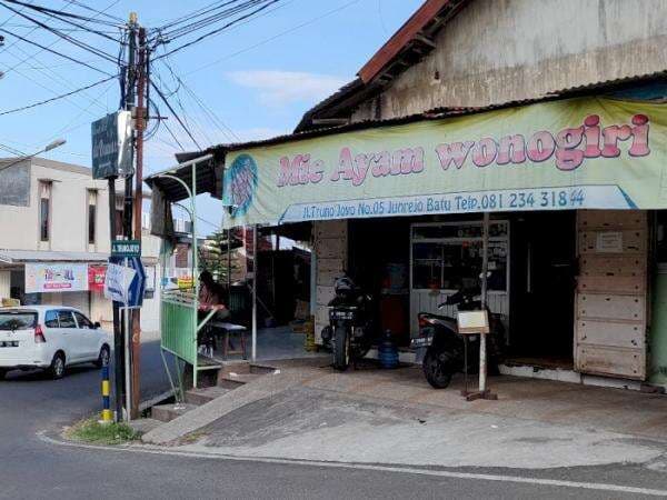 Bikin Tercengang! Cuma Mie Ayam Biasa, Sehari Laku 800 Porsi Cuannya Sampai Rp10 Jutaan