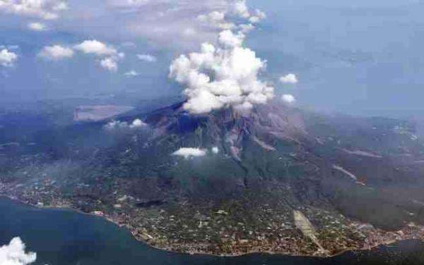 Gunung Berapi Sakurajima di Jepang Kembali Meletus