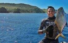 Astika Oye, Nelayan Spearfishing yang Temani David Beckham Menombak Ikan di Lautan
